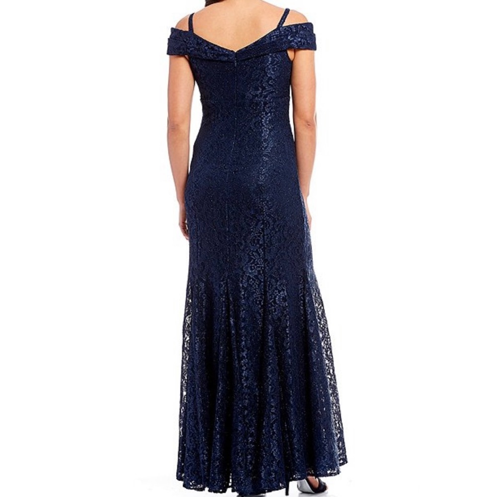 R&M Richards Off-the-Shoulder Cap Sleeve Floral Lace Mermaid Gown
